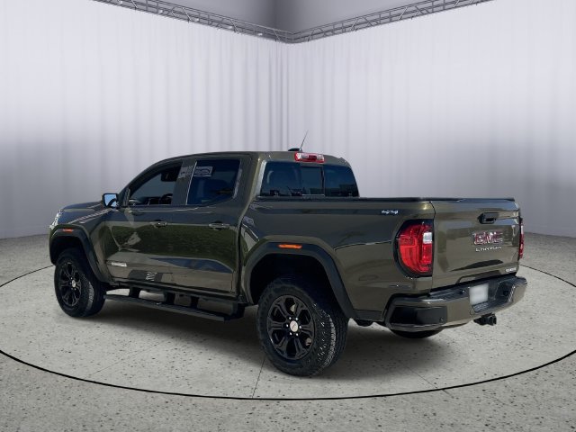 Used 2024 GMC Canyon Elevation w/ Elevation Premium Package AWD/4WD image 7