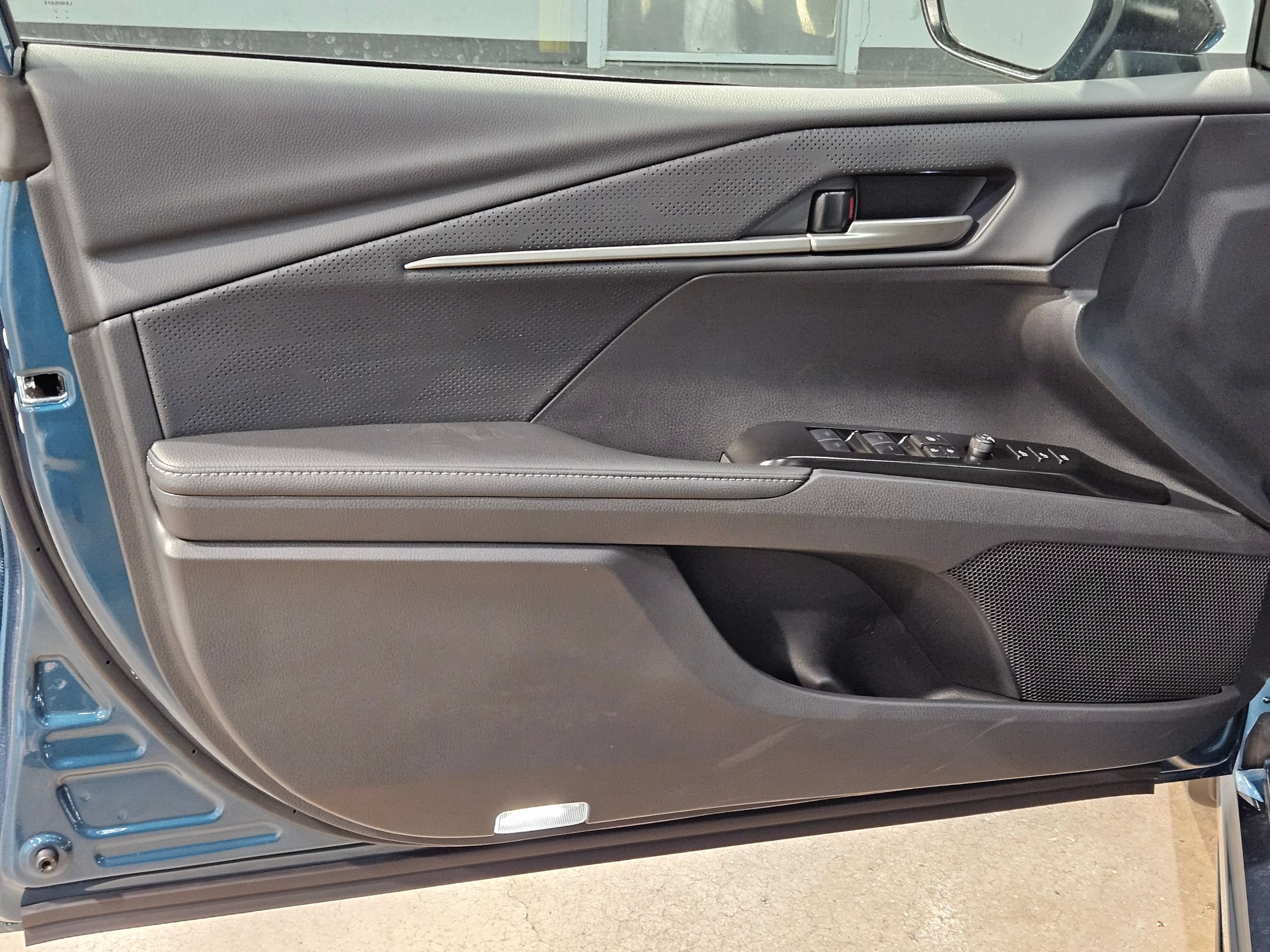 New 2026 Toyota Camry XSE FWD image 11