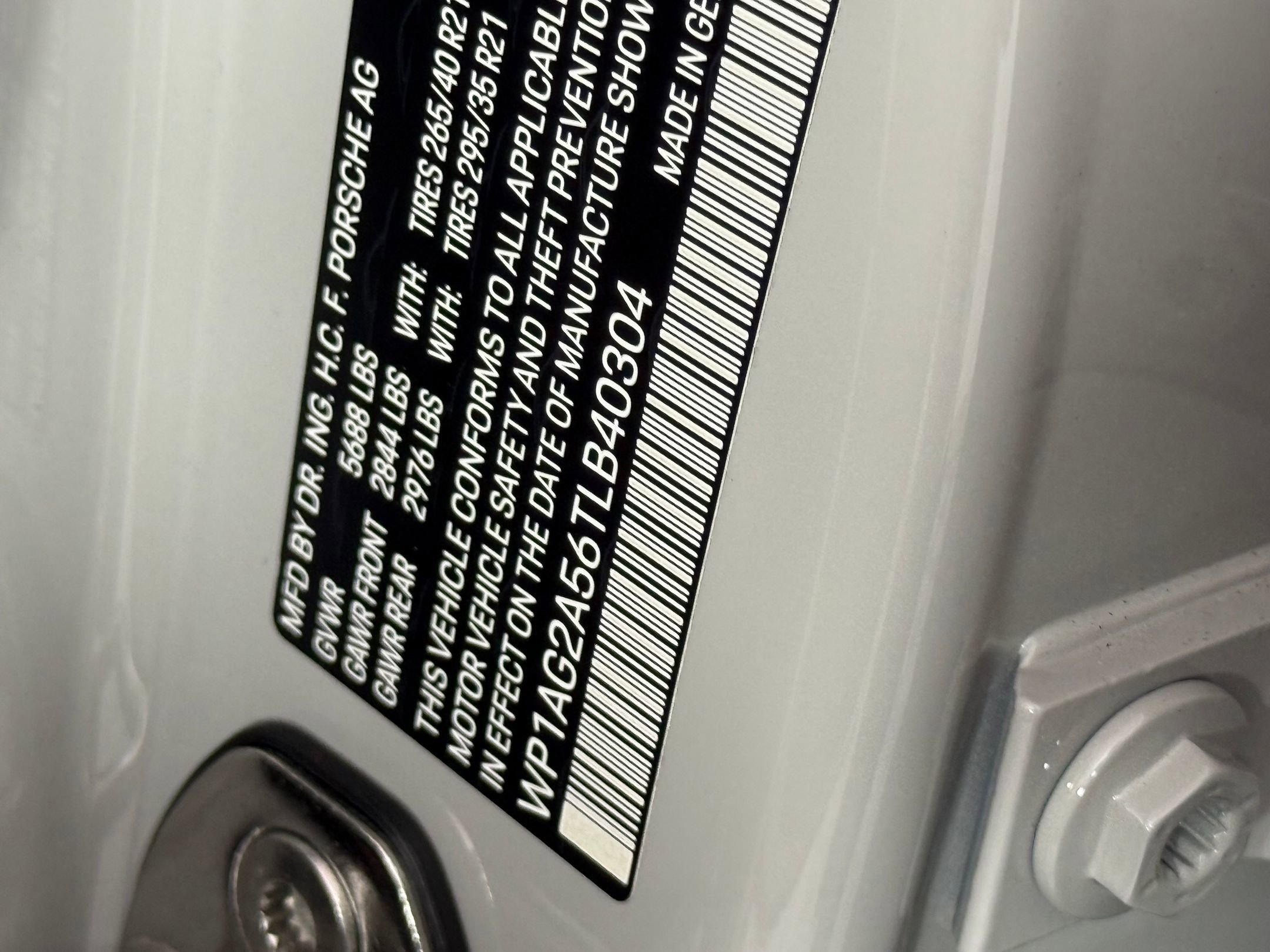 New 2026 Porsche Macan S image 25