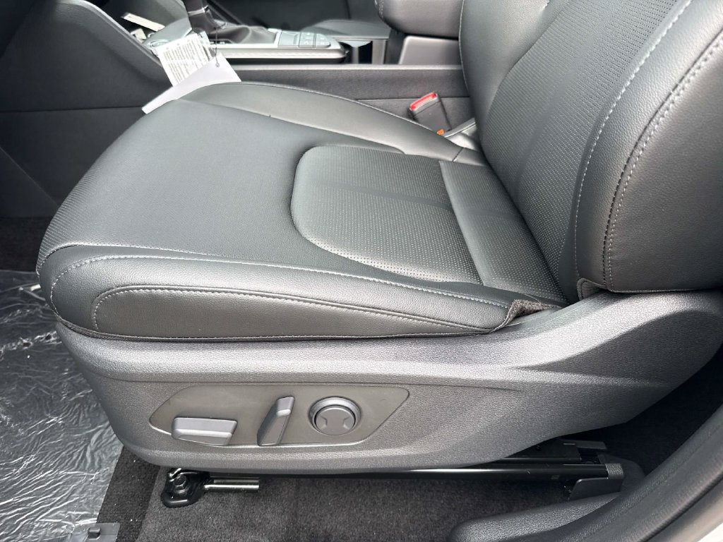 New 2027 Kia Sportage EX FWD image 19