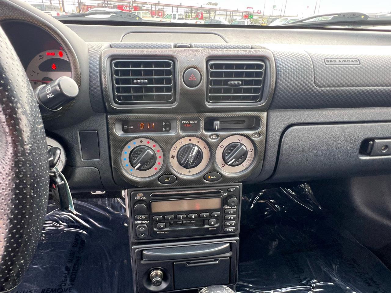 Used 2002 Toyota MR2 RWD image 45