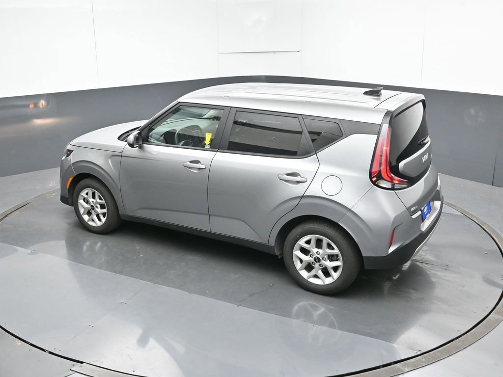 Used 2025 Kia Soul LX w/ LX Technology Package image 46