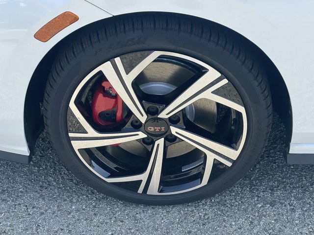 New 2026 Volkswagen GTI SE FWD image 30