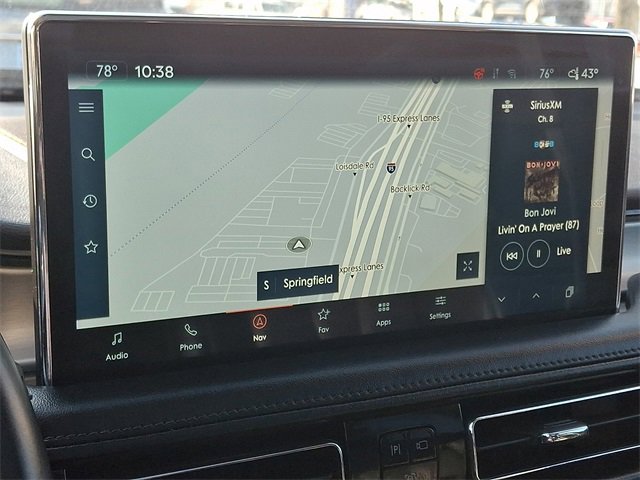 Used 2023 Lincoln Nautilus Reserve image 12