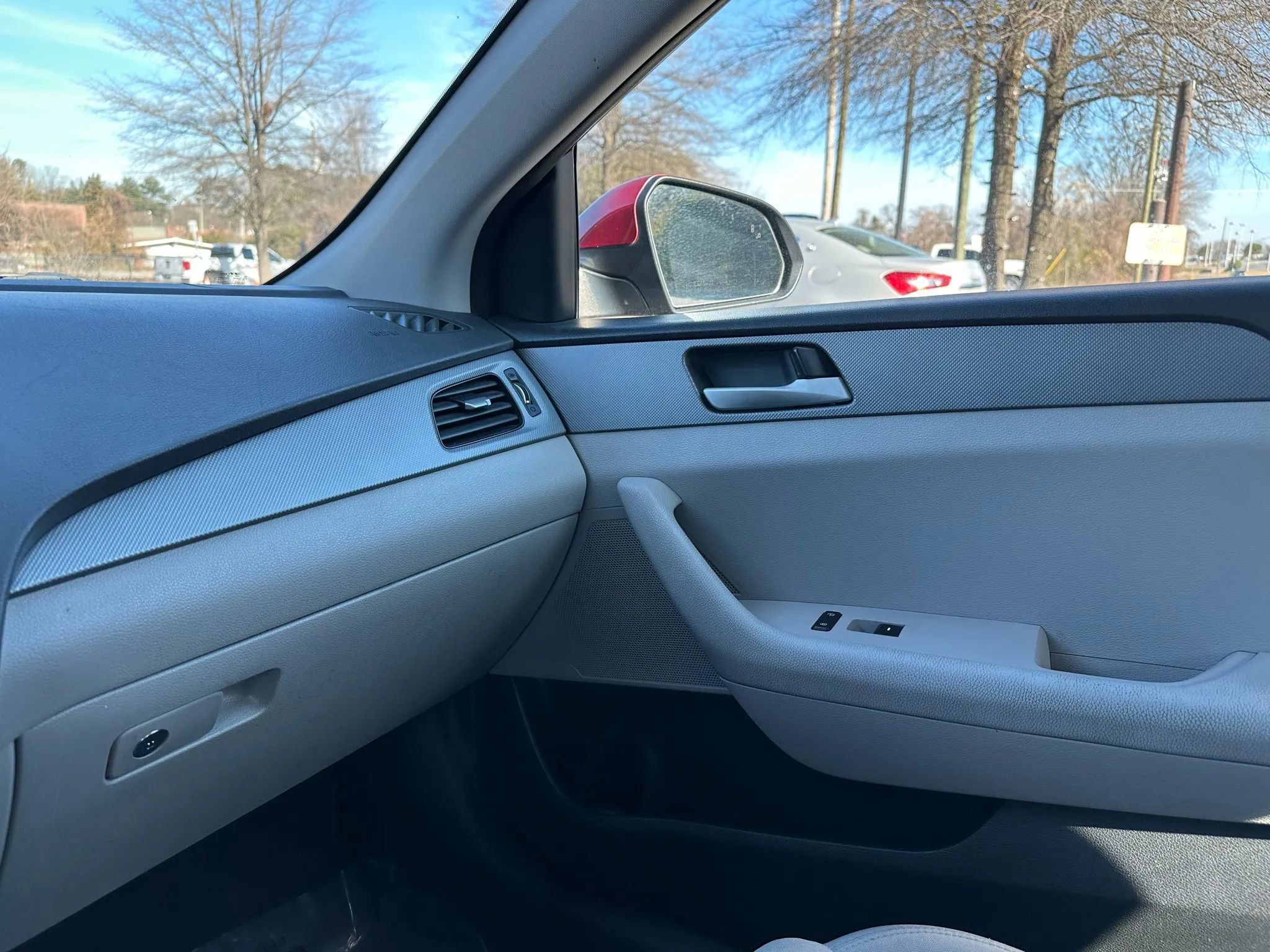 Used 2018 Hyundai Sonata SE image 35