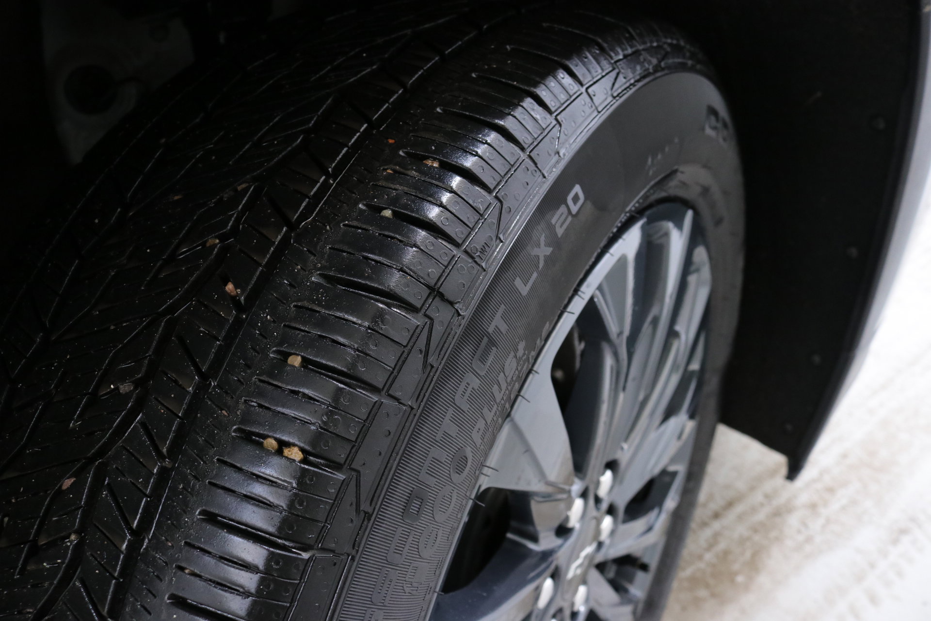 Used 2023 Chevrolet Traverse RS image 35