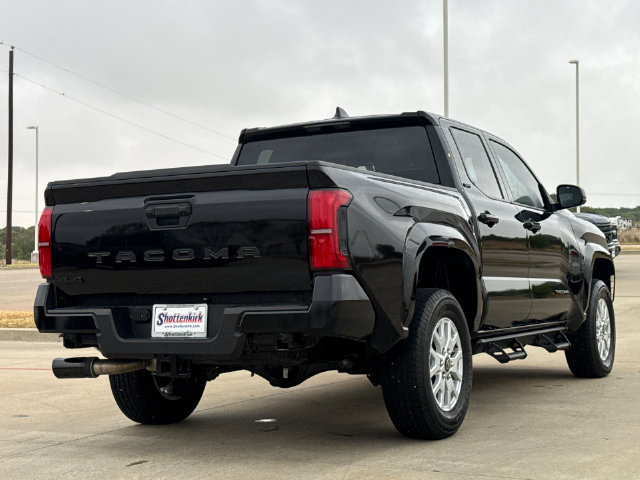 Used 2026 Toyota Tacoma SR5 AWD/4WD image 9