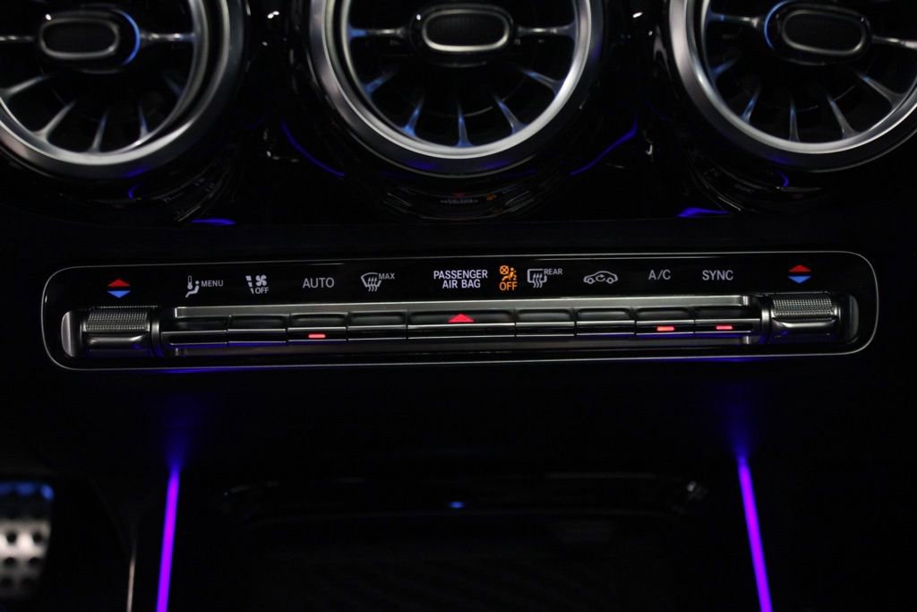Certified 2025 Mercedes-Benz GLA 250 image 25