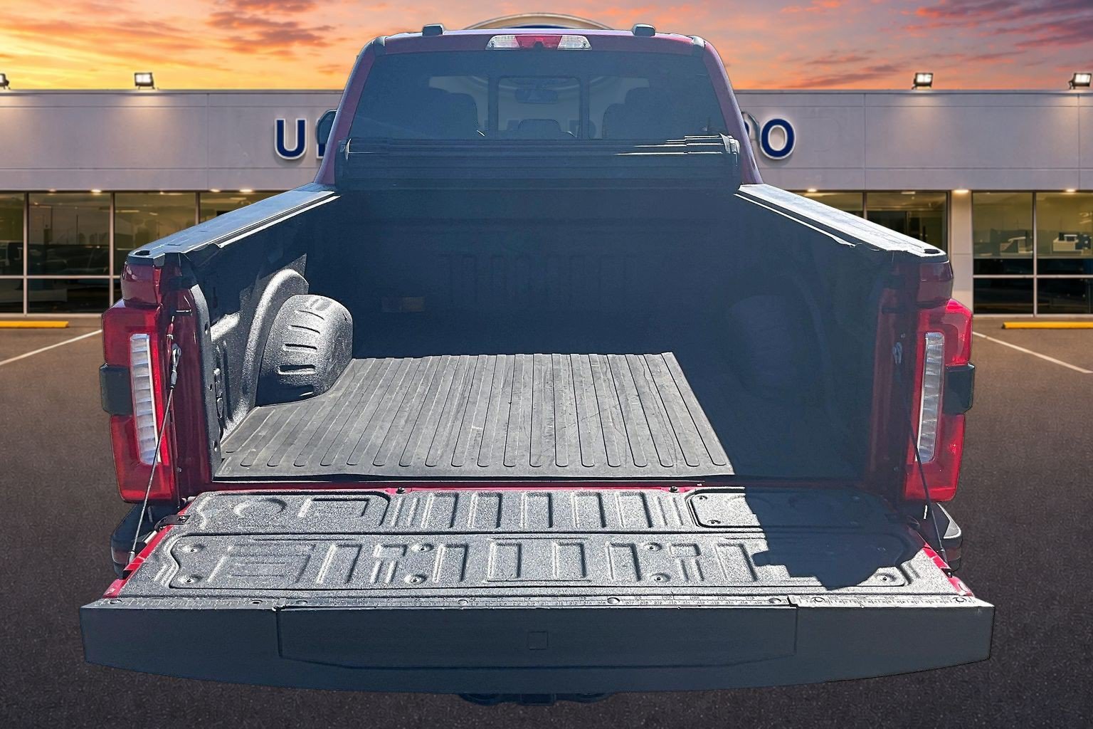Used 2023 Ford F250 Lariat w/ Lariat Ultimate Package AWD/4WD image 18