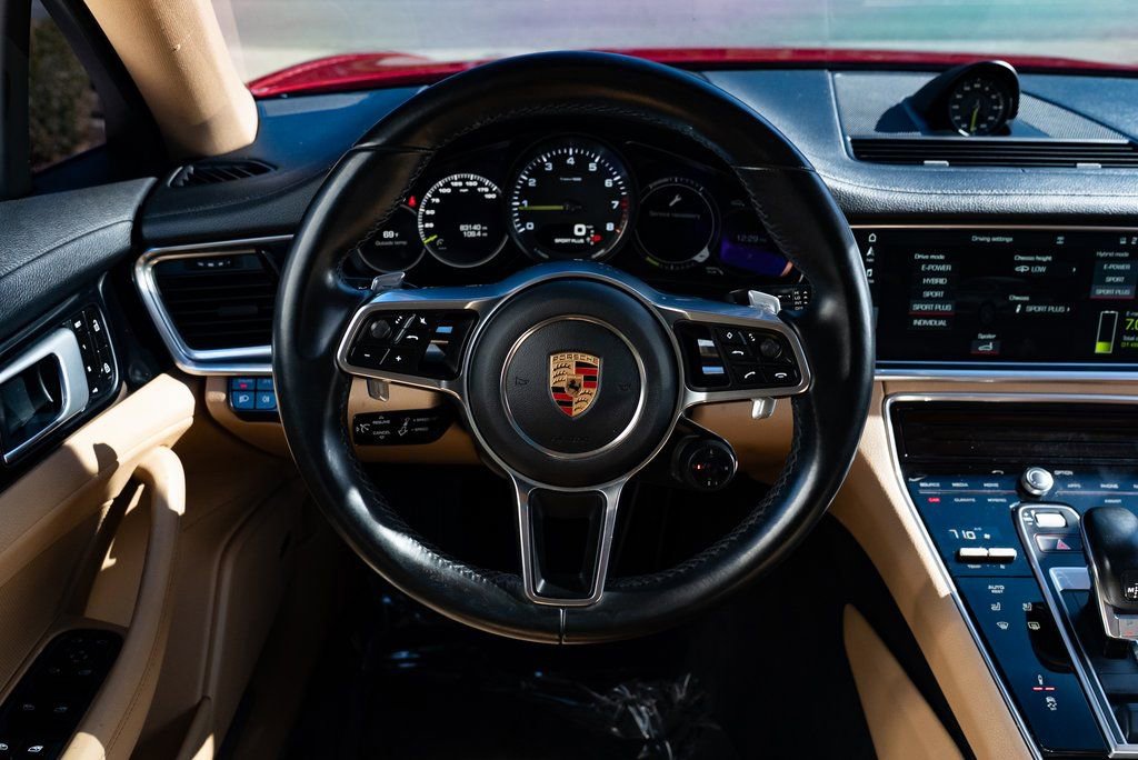 Used 2020 Porsche Panamera 4 w/ Premium Package Plus AWD/4WD image 11