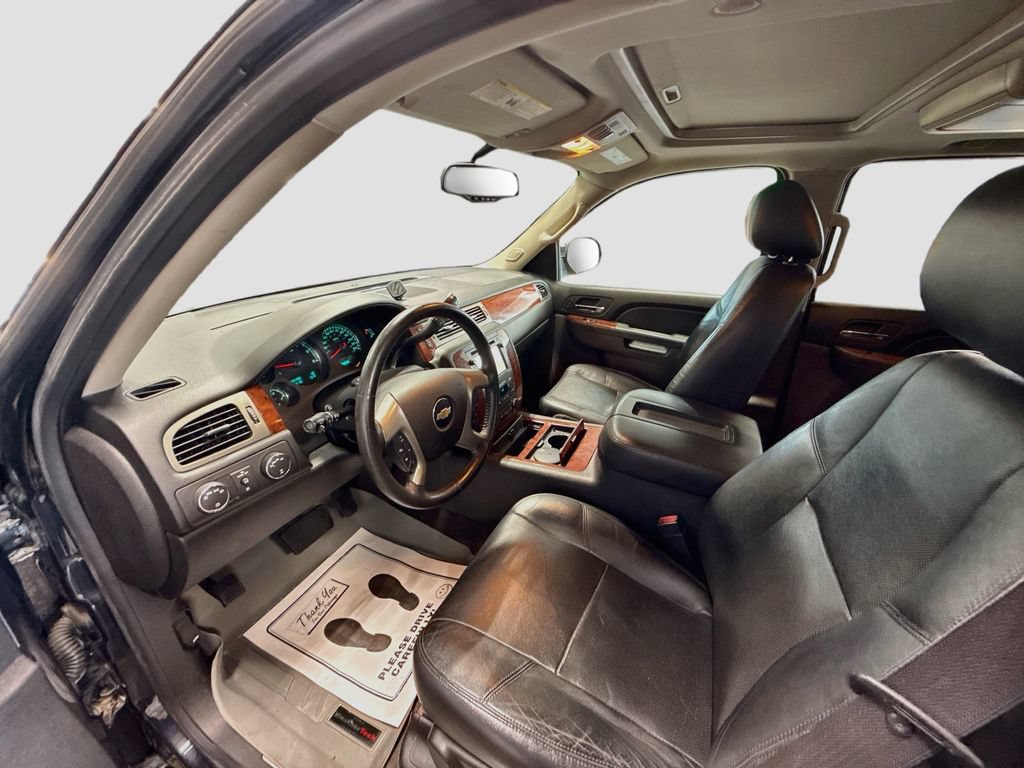 Used 2012 Chevrolet Tahoe LTZ AWD/4WD image 20