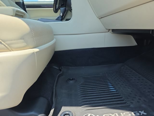 Used 2022 Lexus GX 460 Premium AWD/4WD image 34