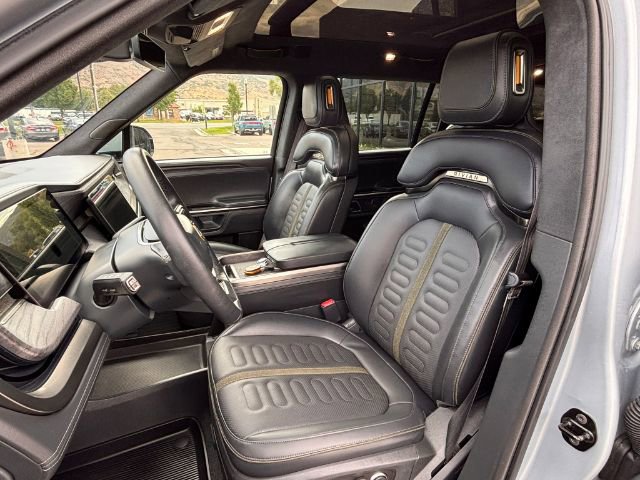 Used 2024 Rivian R1S Adventure image 29