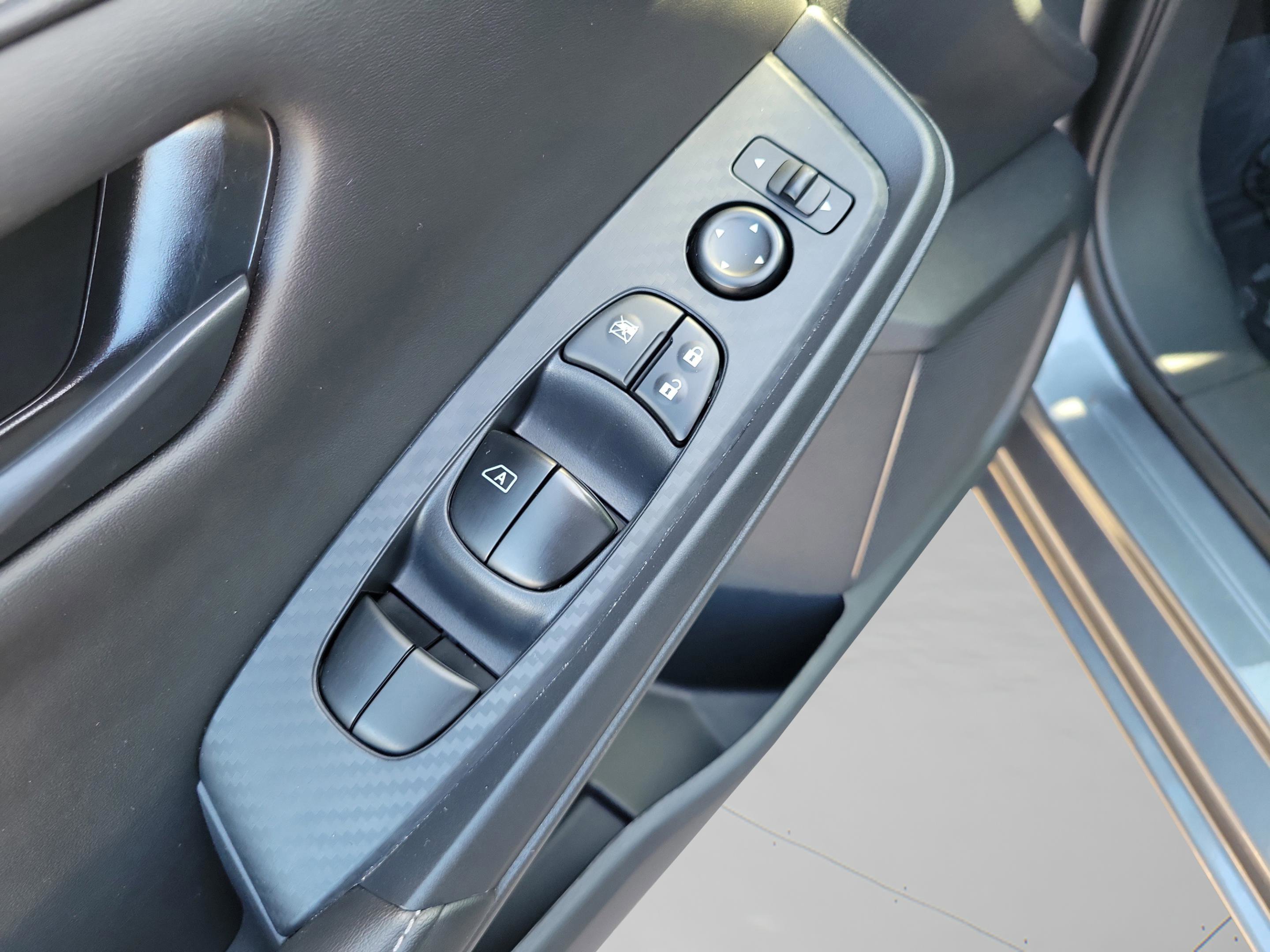 Certified 2025 Nissan Sentra S image 17