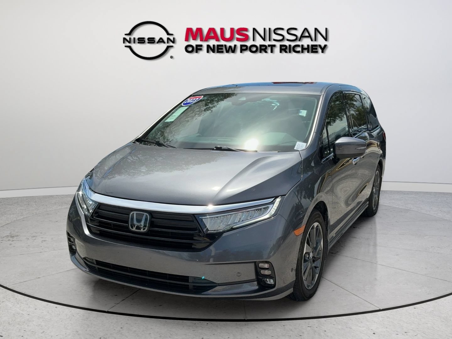 Used 2023 Honda Odyssey Elite image 4