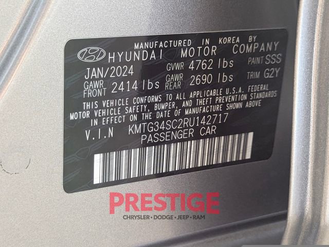 Used 2024 Genesis G70 2.5T image 34