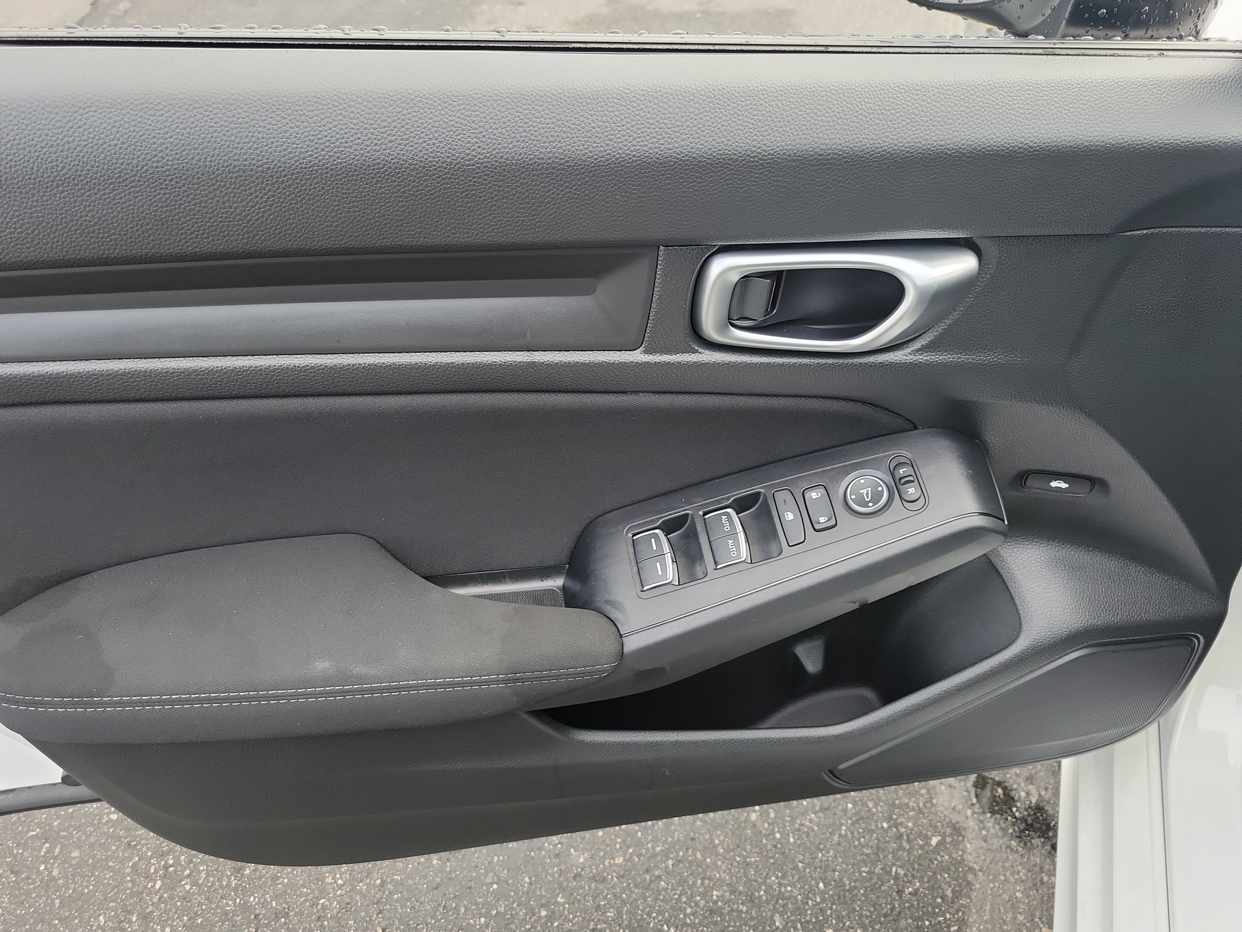 Used 2024 Honda Civic Sport image 8