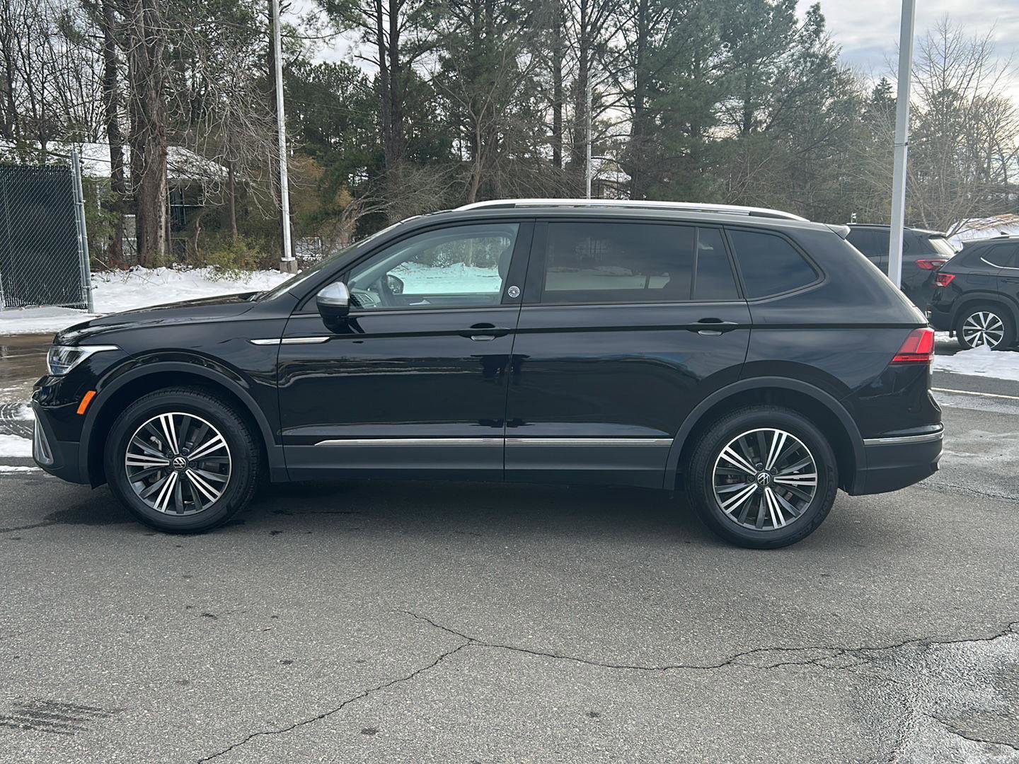 Certified 2024 Volkswagen Tiguan Wolfsburg Edition image 2