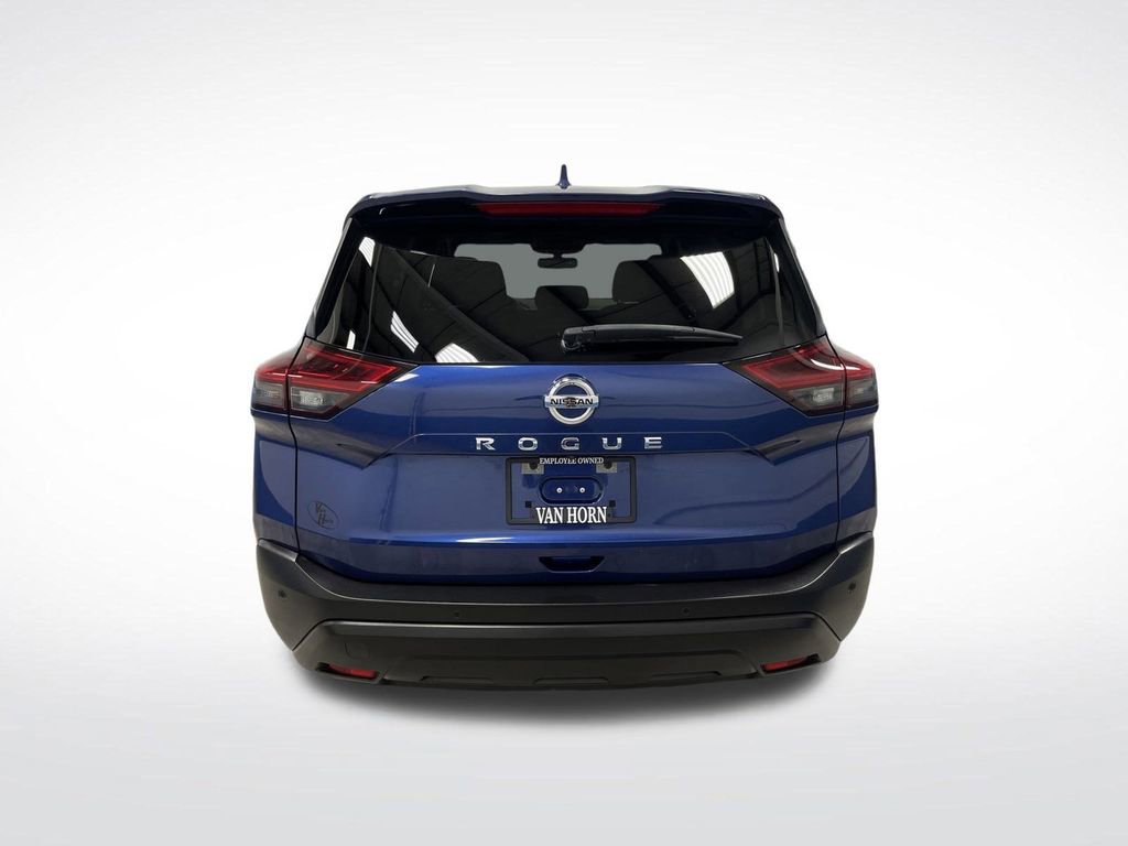 Used 2021 Nissan Rogue S image 11