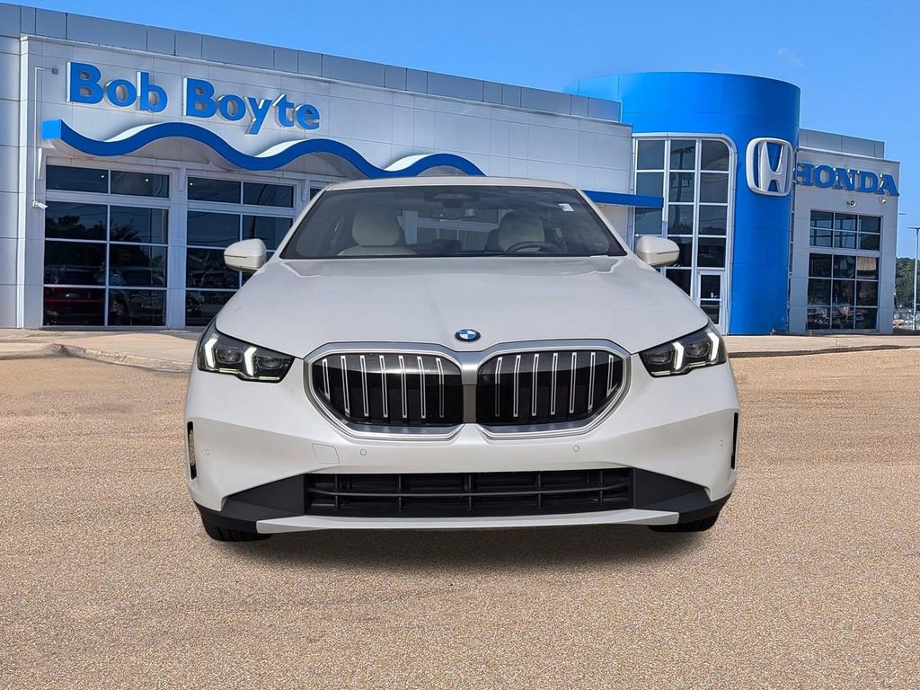 Used 2025 BMW 530i 530i image 8