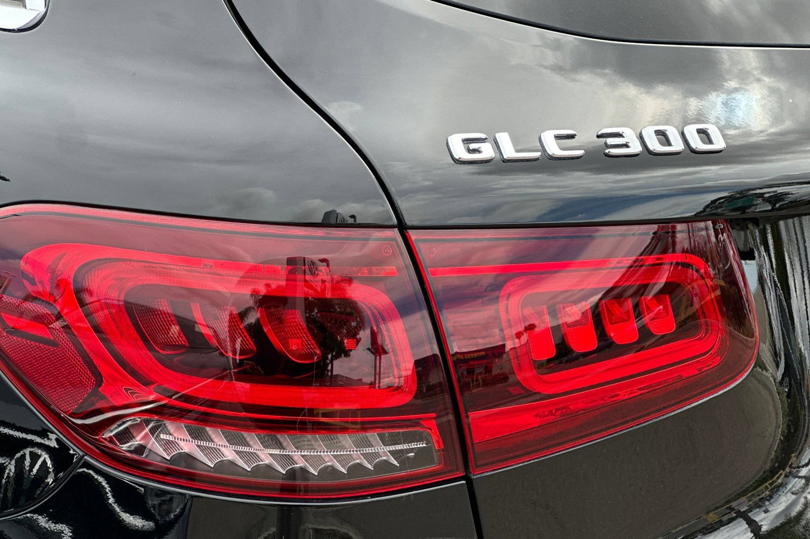 Used 2022 Mercedes-Benz GLC 300 image 25