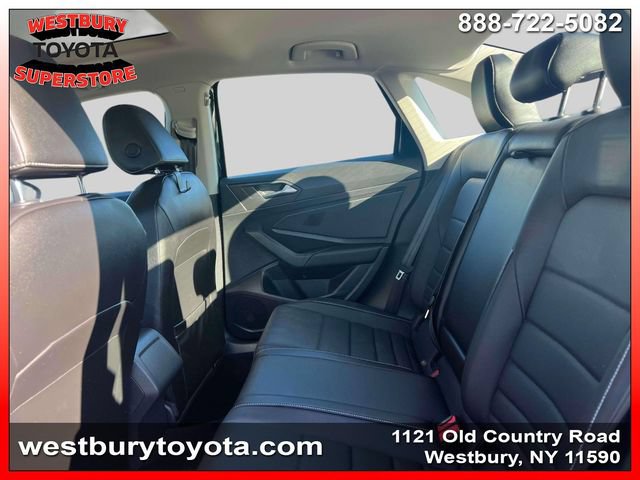Used 2022 Volkswagen Jetta SE FWD image 15