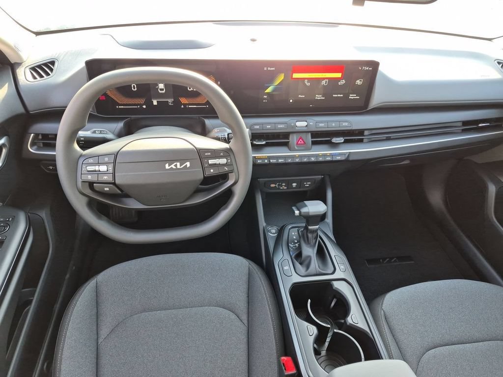 New 2026 Kia K4 FWD image 20