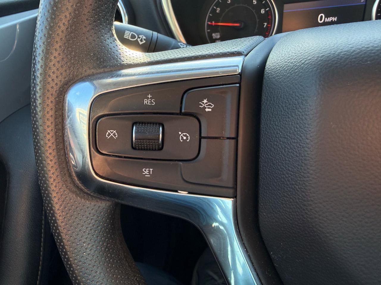 Used 2023 Chevrolet Blazer LT w/ Convenience Package FWD image 12
