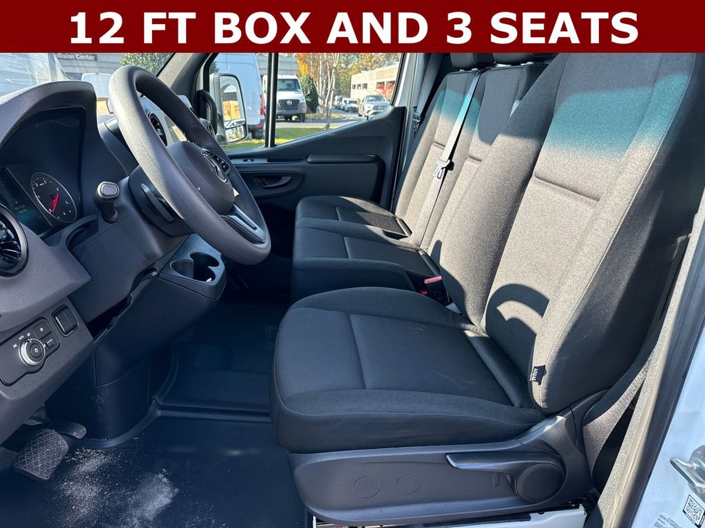 Used 2024 Mercedes-Benz Sprinter 3500 image 9