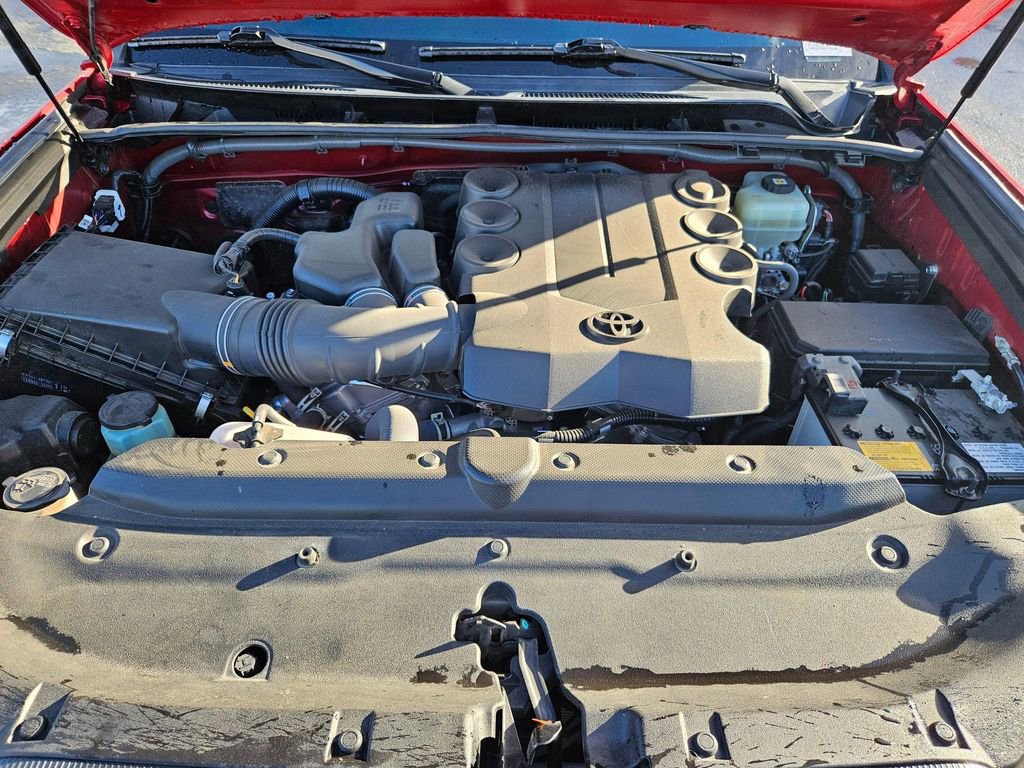 Used 2022 Toyota 4Runner SR5 image 38