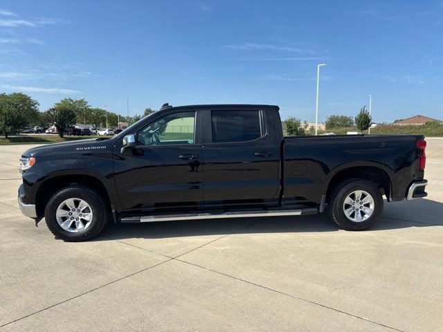 Used 2024 Chevrolet Silverado 1500 LT w/ Protection Package AWD/4WD image 44