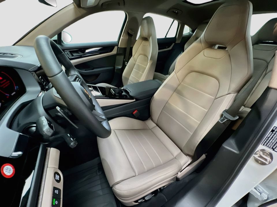 New 2026 Porsche Panamera 4 AWD/4WD image 5