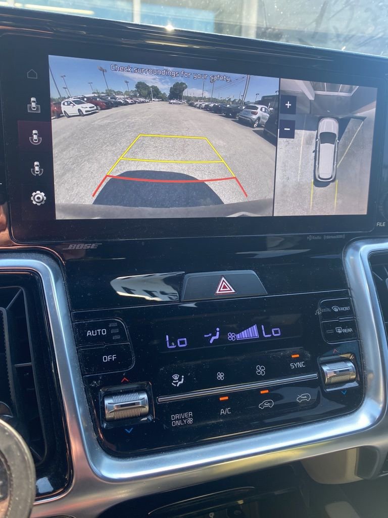 Used 2022 Kia Sorento SX Prestige w/ Panoramic Sunroof Package AWD/4WD image 6