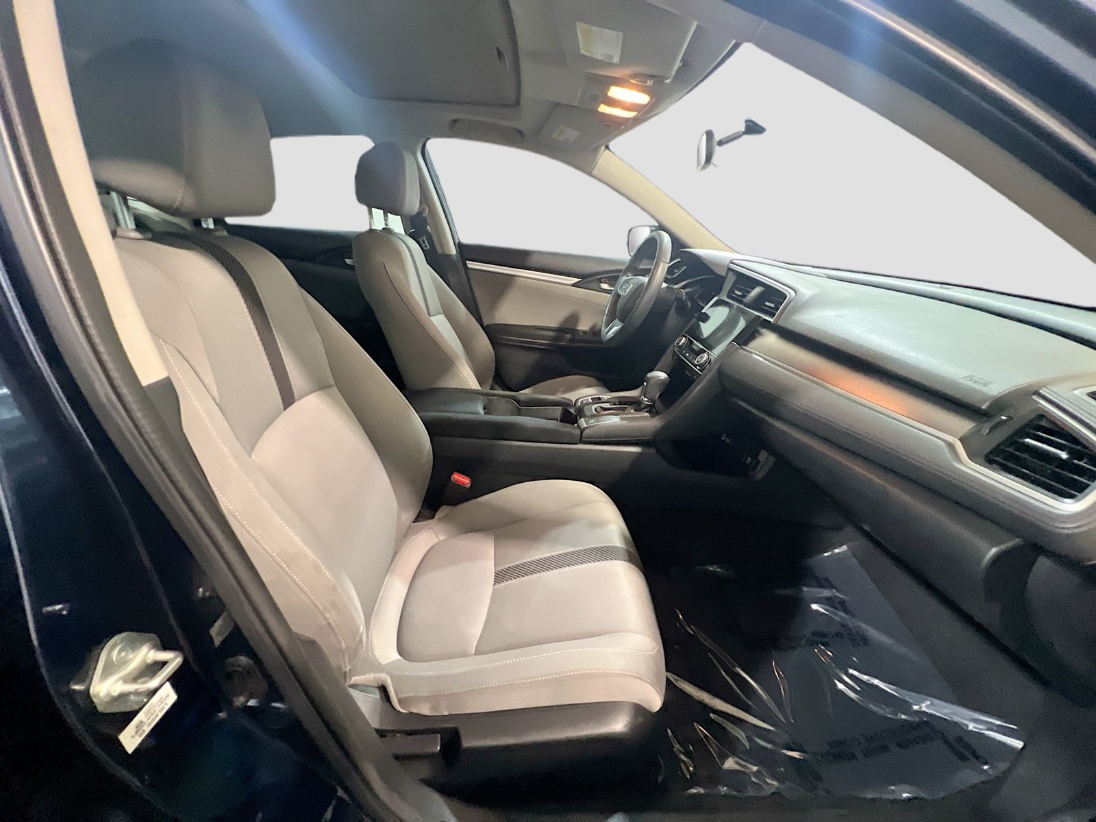 Used 2017 Honda Civic EX-T image 20