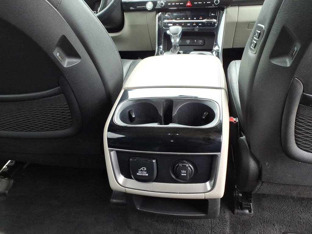 Used 2022 Kia Carnival SX Prestige FWD image 17