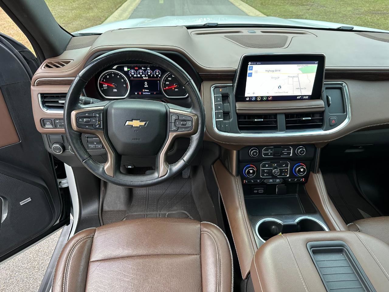 Used 2021 Chevrolet Suburban High Country RWD image 42
