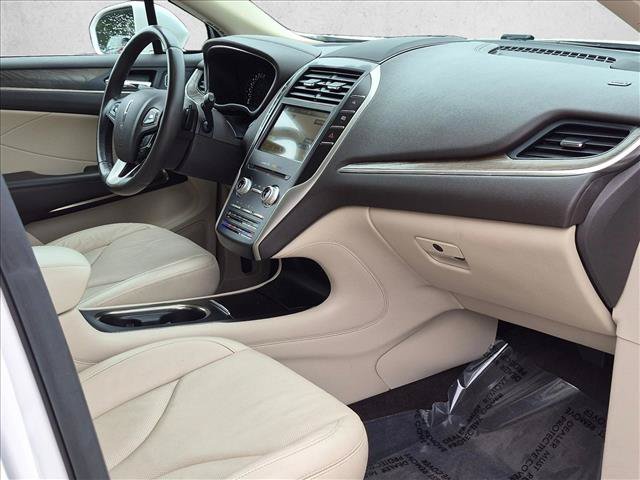 Used 2018 Lincoln MKC Reserve FWD image 20