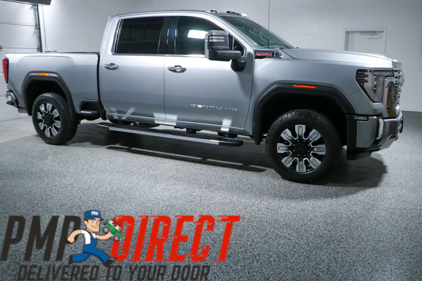 Used 2024 GMC Sierra 2500 Denali w/ Denali Reserve Package AWD/4WD image 6
