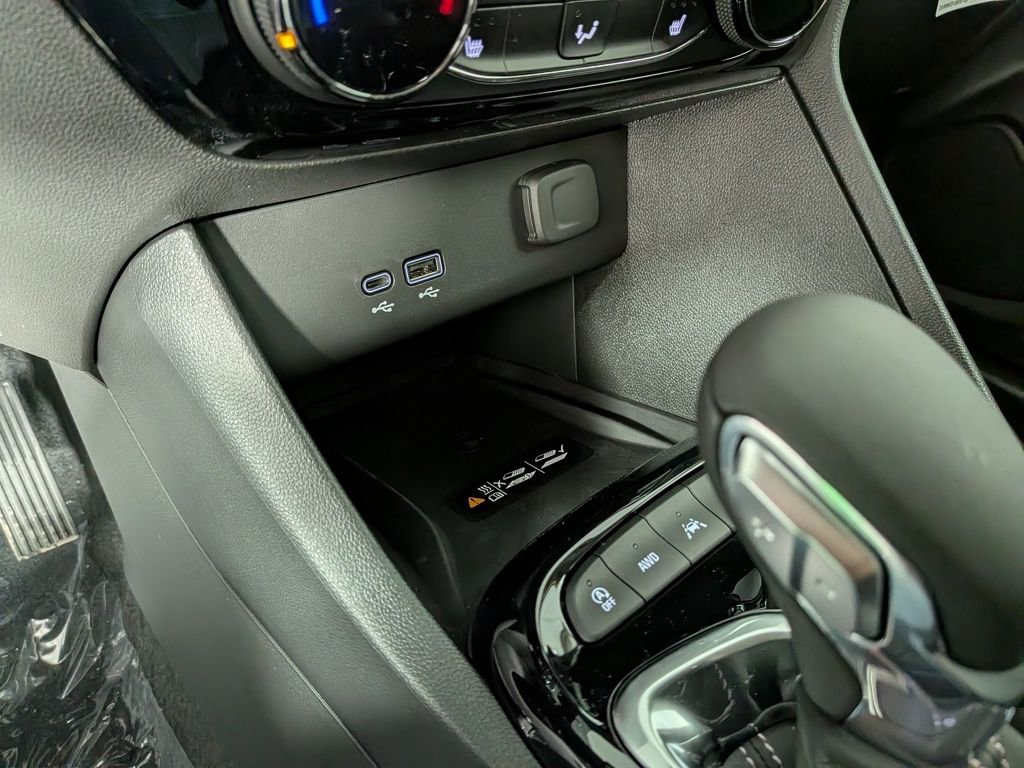 New 2026 Buick Encore GX Sport Touring w/ Advanced Technology Package image 24