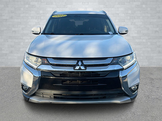 Used 2017 Mitsubishi Outlander SEL image 6