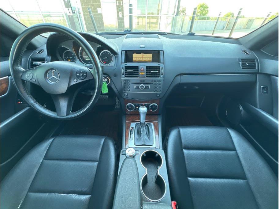 Used 2011 Mercedes-Benz C 300 4MATIC Sedan image 15