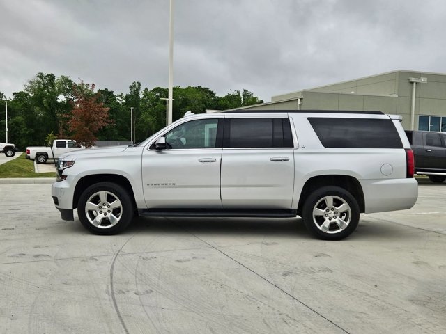 Used 2020 Chevrolet Suburban LT w/ Max Trailering Package image 8