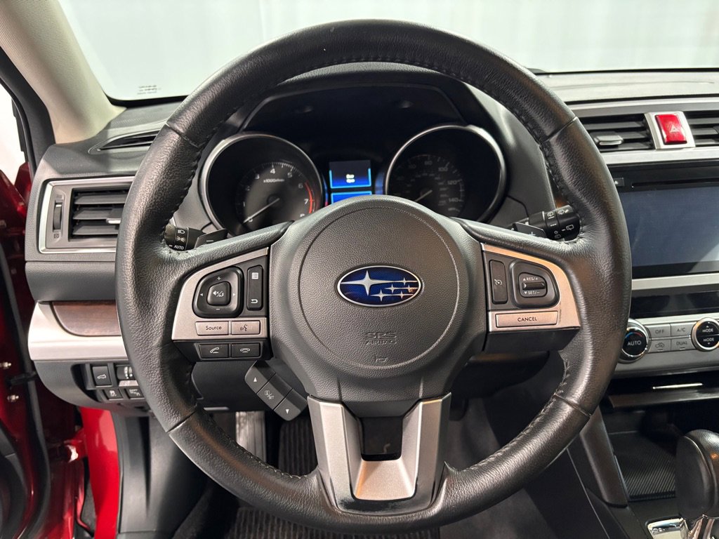Used 2017 Subaru Outback 2.5i Limited AWD/4WD image 13