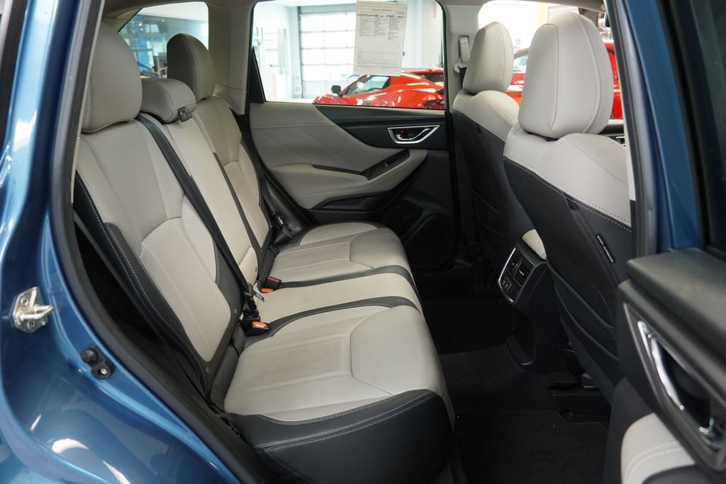 Used 2021 Subaru Forester Limited AWD/4WD image 35