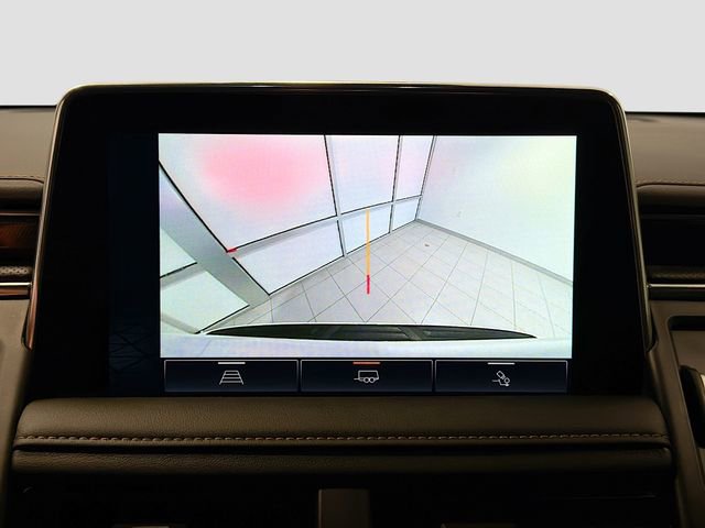 Used 2024 GMC Yukon XL AT4 w/ Max Trailering Package image 14