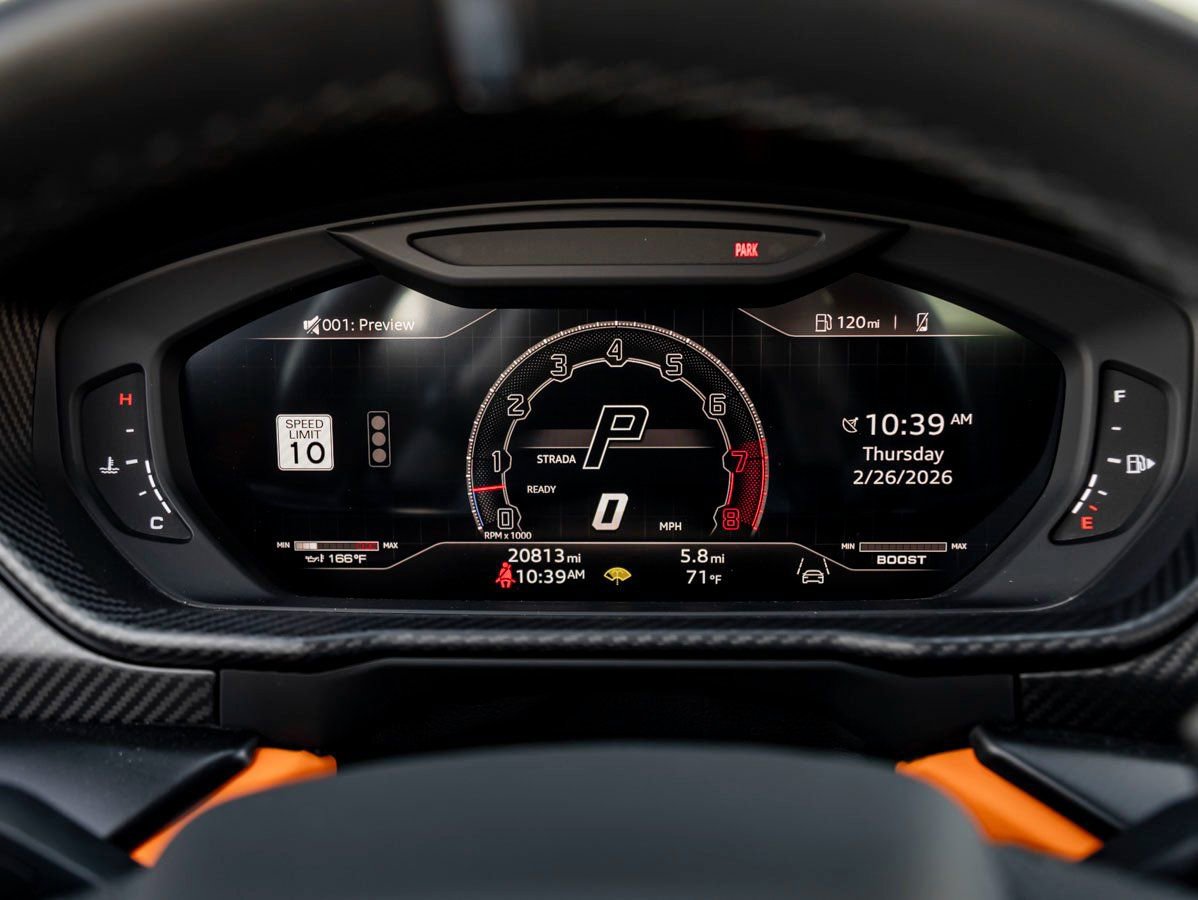 Used 2024 Lamborghini Urus S image 17