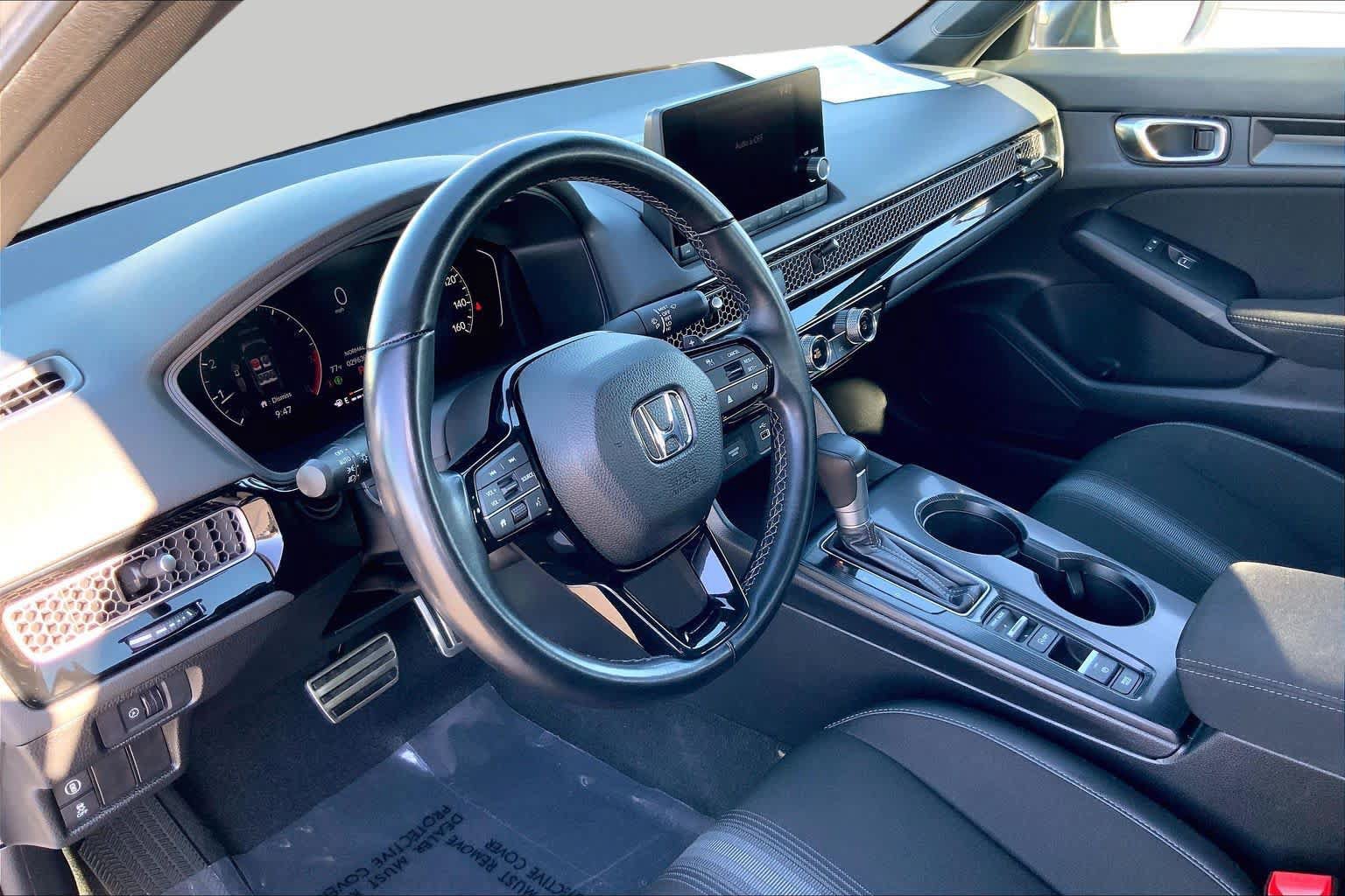 Used 2024 Honda Civic Sport image 17
