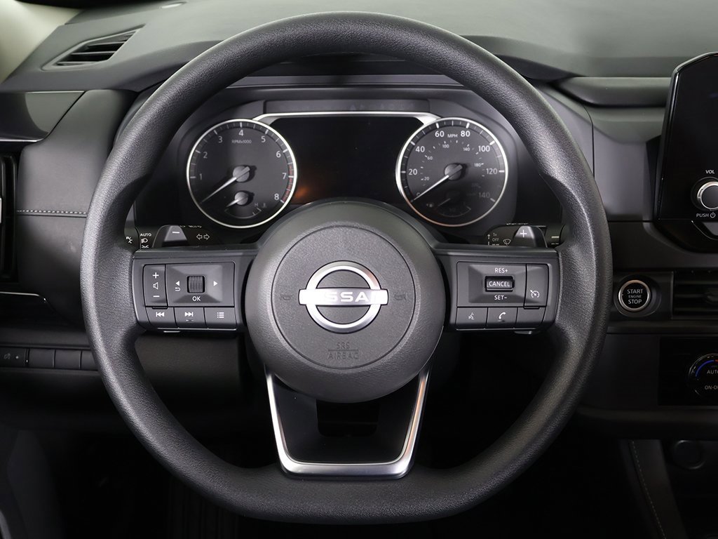 Used 2024 Nissan Pathfinder S image 36