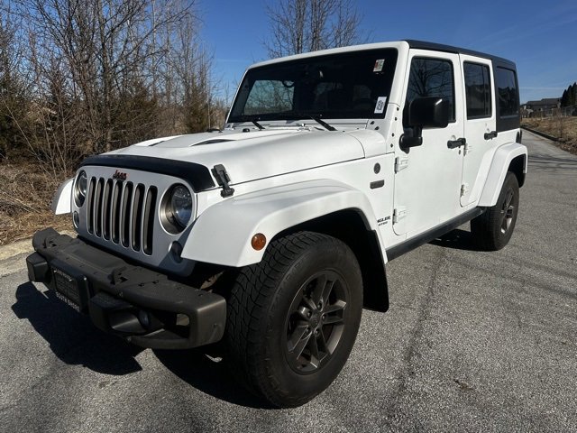 Used 2016 Jeep Wrangler Unlimited Sahara image 1