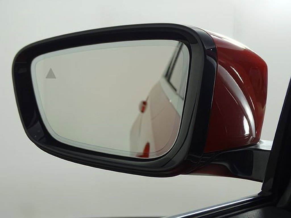 Used 2024 BMW 330i Sedan RWD image 47